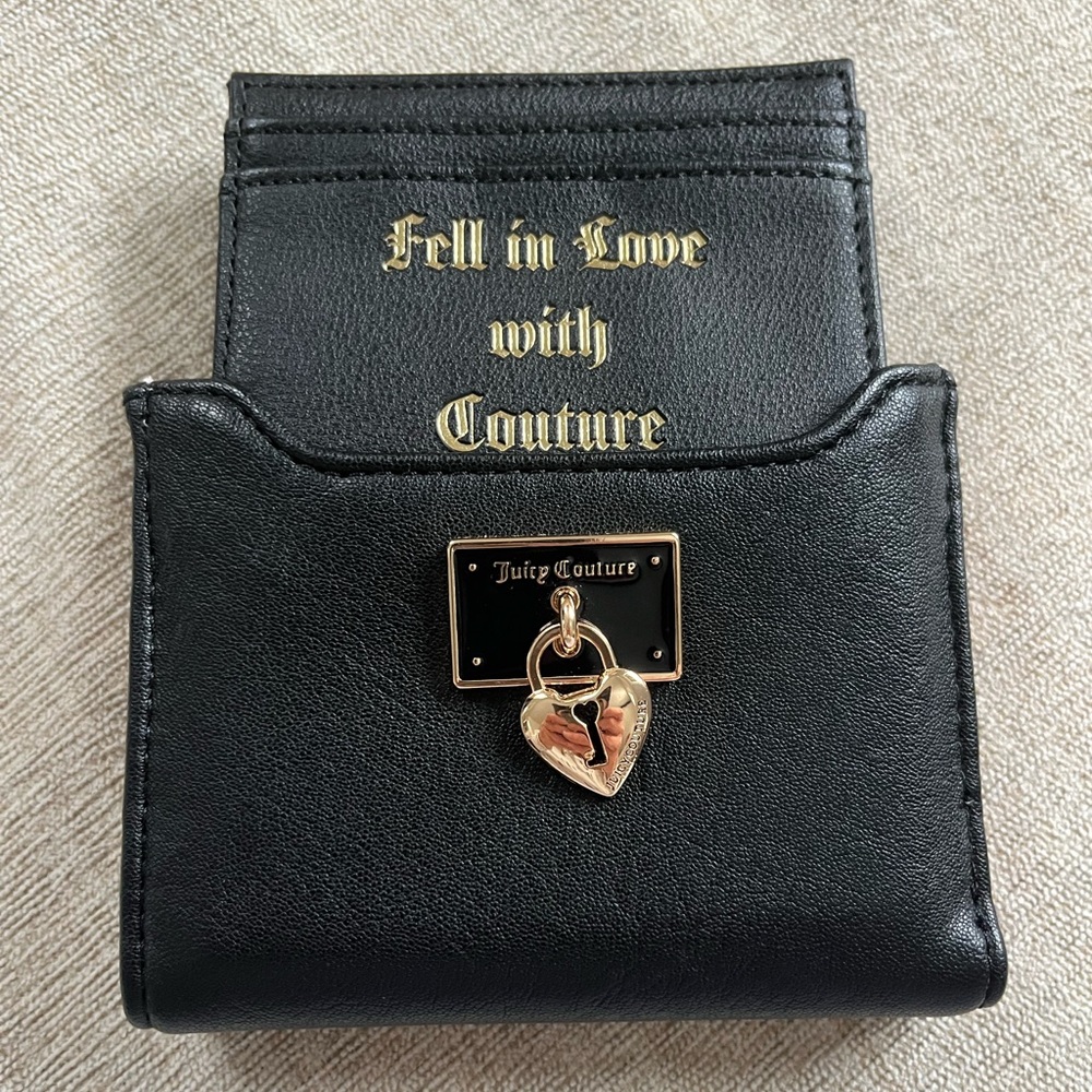 NWOT Juicy Couture Black Small Wallet with Heart Charm. - Picture 2 of 12